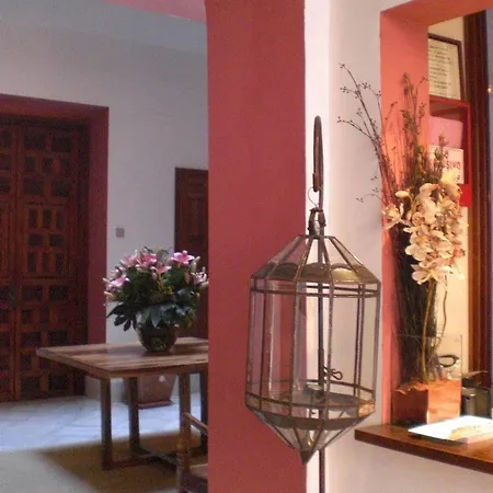 Nuea Giralda إشبيلية