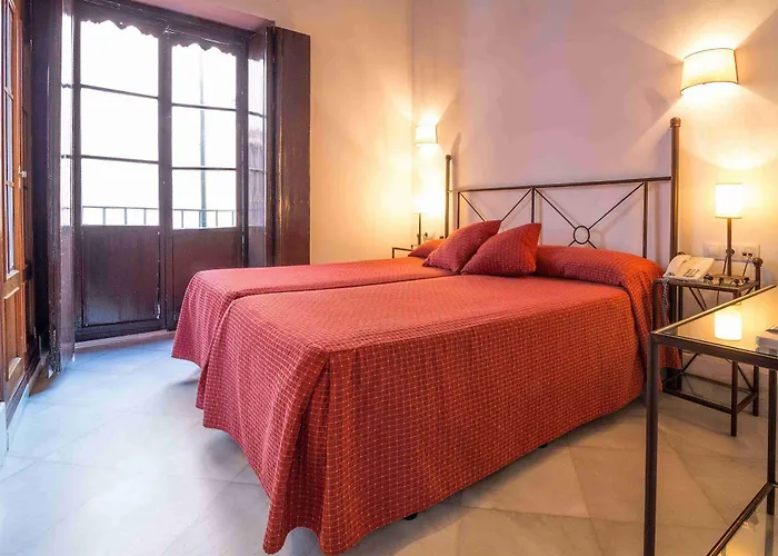 Nuea Giralda 2* Sewilla